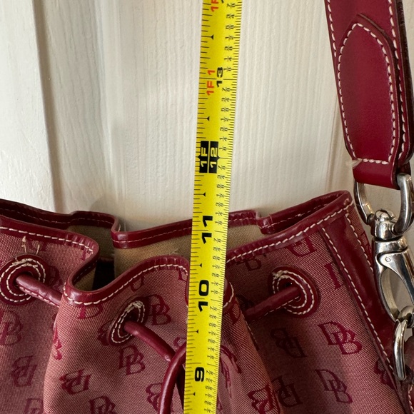 Dooney & Bourke | Vintage Signature DB Collection - Picture 4 of 8